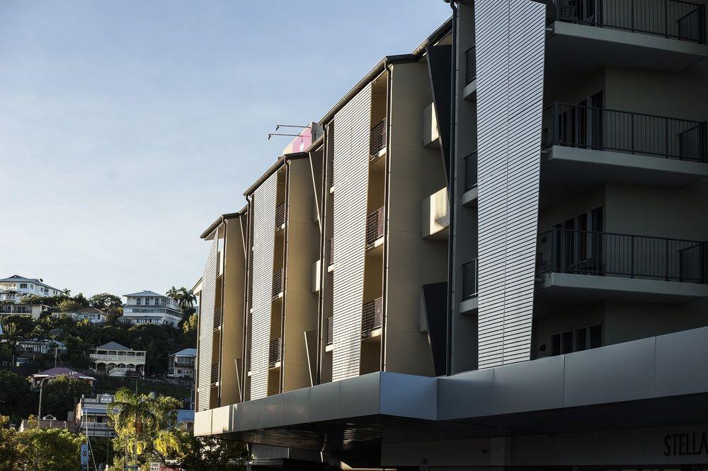 Grand Hotel And Apartments Townsville Exteriér fotografie