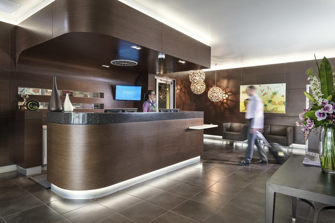 Grand Hotel And Apartments Townsville Exteriér fotografie