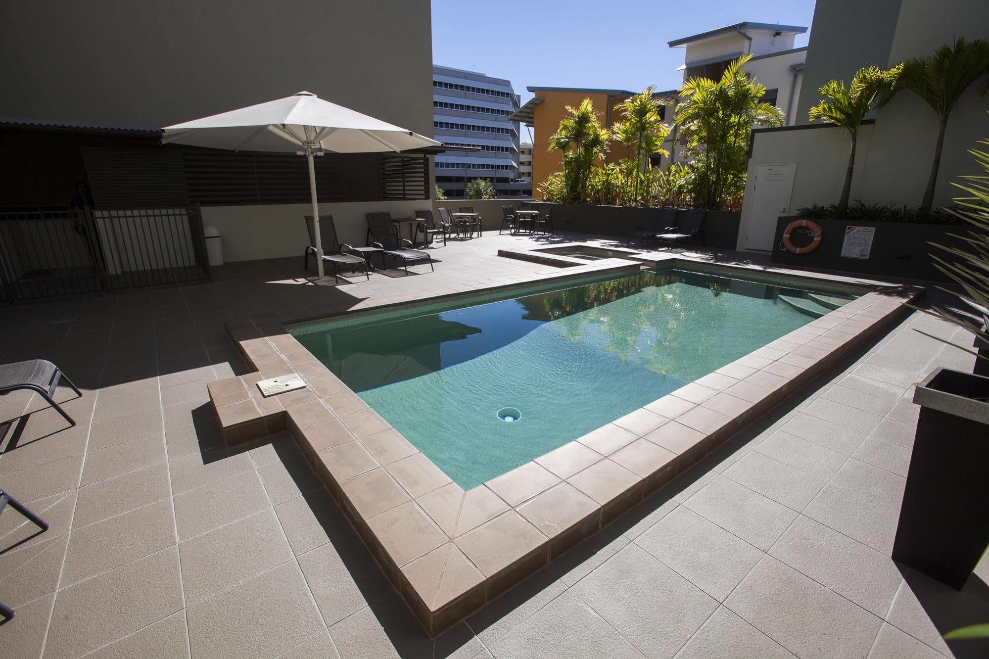 Grand Hotel And Apartments Townsville Exteriér fotografie