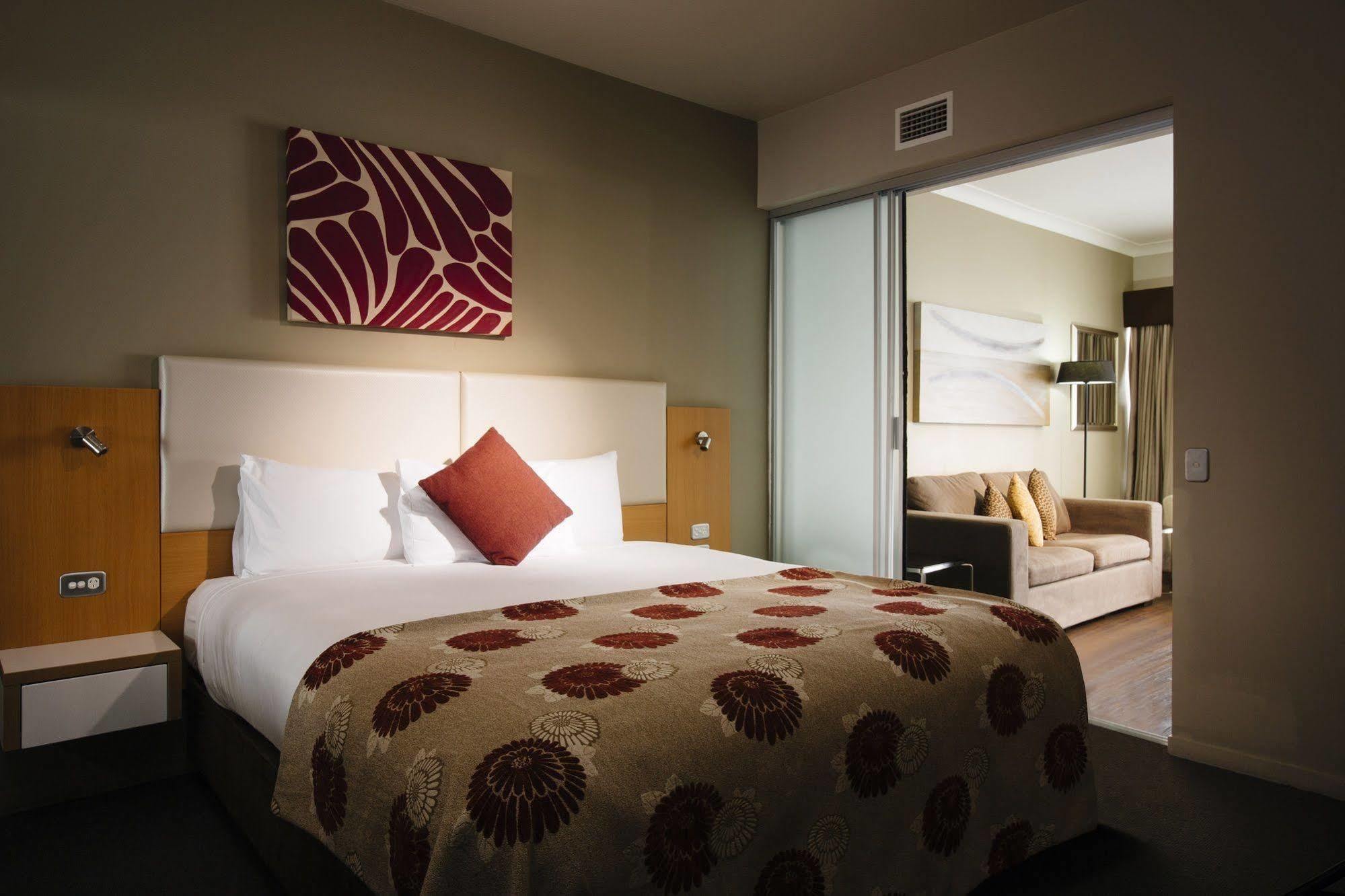 Grand Hotel And Apartments Townsville Exteriér fotografie