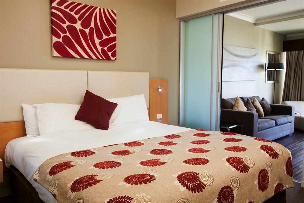 Grand Hotel And Apartments Townsville Exteriér fotografie
